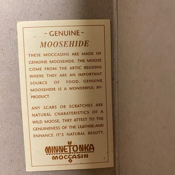 Minnetonka Men's Moosehide Classic Moccasins NWT/Box - Picture 5 of 7